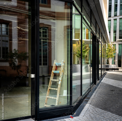 Wallpaper Mural leerer Gewerberaum Torontodigital.ca