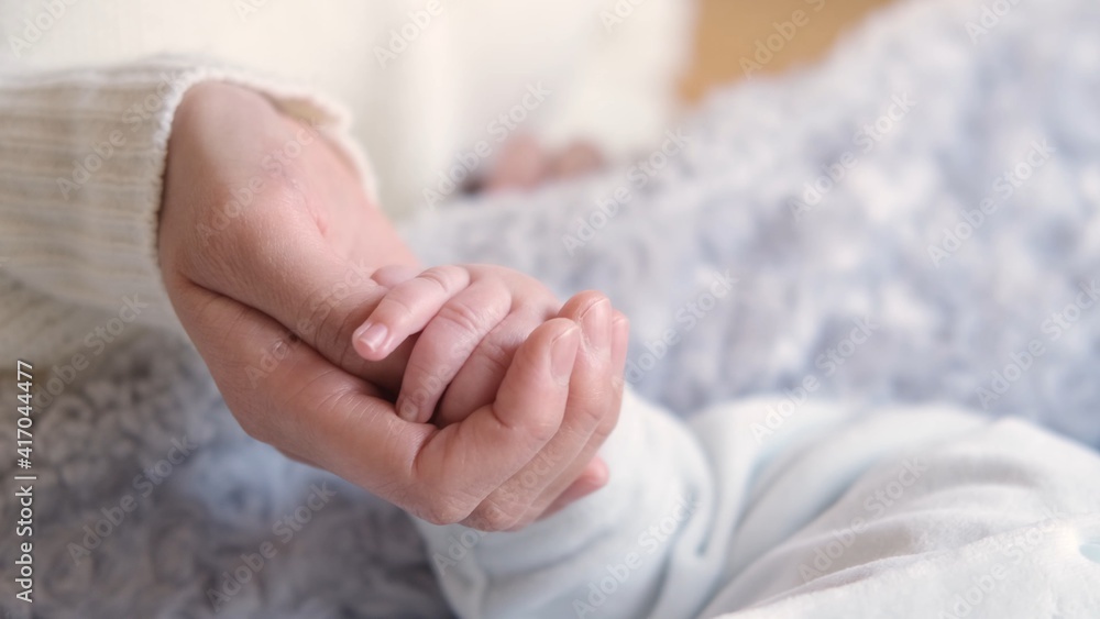 赤ちゃんの手 赤ちゃんの手