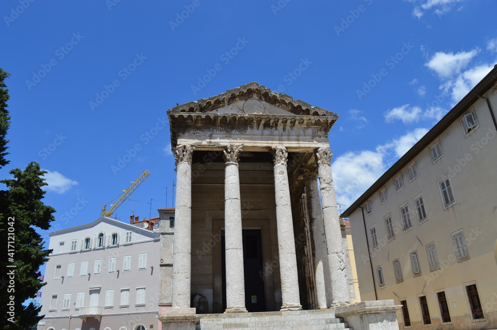 The Roman tempel in Pula, Croatia The Roman tempel in Pula, Croatia