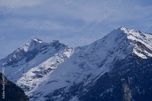 Fototapeta Naklejka Na Ścianę i Meble -  Beautiful snow mountain panorama seen from Meiringen, Switzerland.