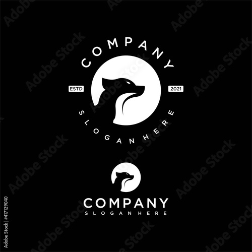 Wolf vintage logo, wolf logo design vector illustration in circle, wolf logo design template vector stock illustration