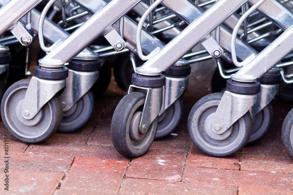 Supermarket shopping cart wheels Supermarket shopping cart wheels