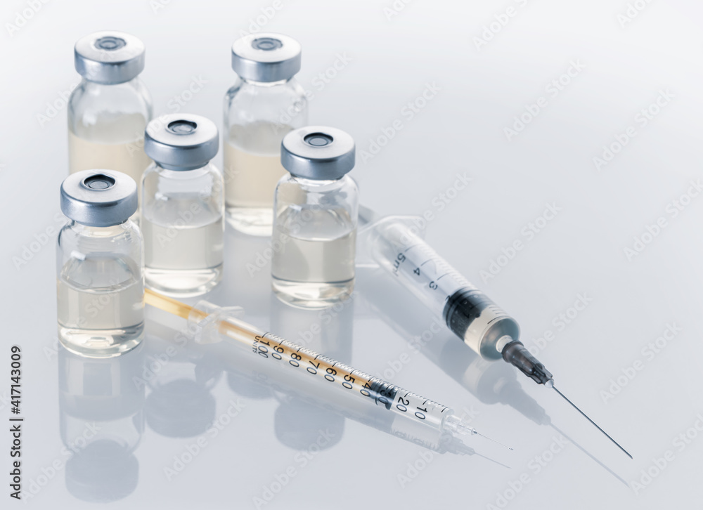 syringe and medicine bottle for injection syringe and medicine bottle for injection