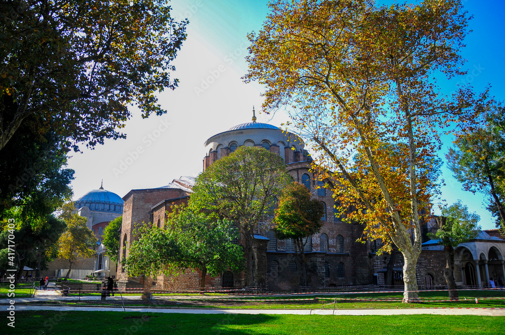 Obraz premium Hagia Irene church (Aya Irini) in the park of Topkapi Palace in Istanbul, Turkey