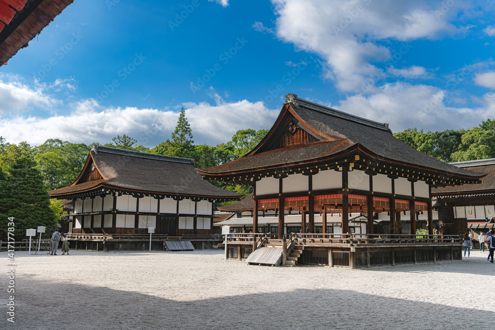京都 下鴨神社の境内風景