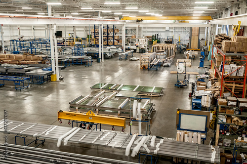 Canvas-taulu Manufacturing and assembly  factory