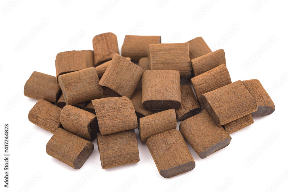 Raw licorice chunks Raw licorice chunks