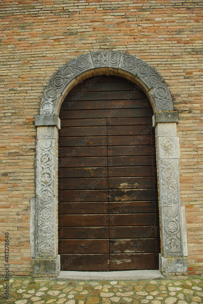 Moscufo - Abruzzo - Abbey of Santa Maria del Lago - Entrance portal with decorations