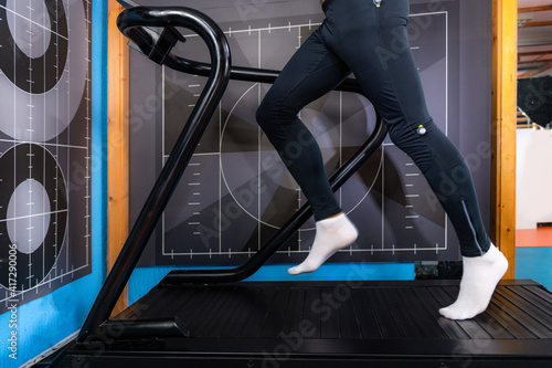 Bild auf Leinwand Running Analysis Test at a Sports Medicine Center