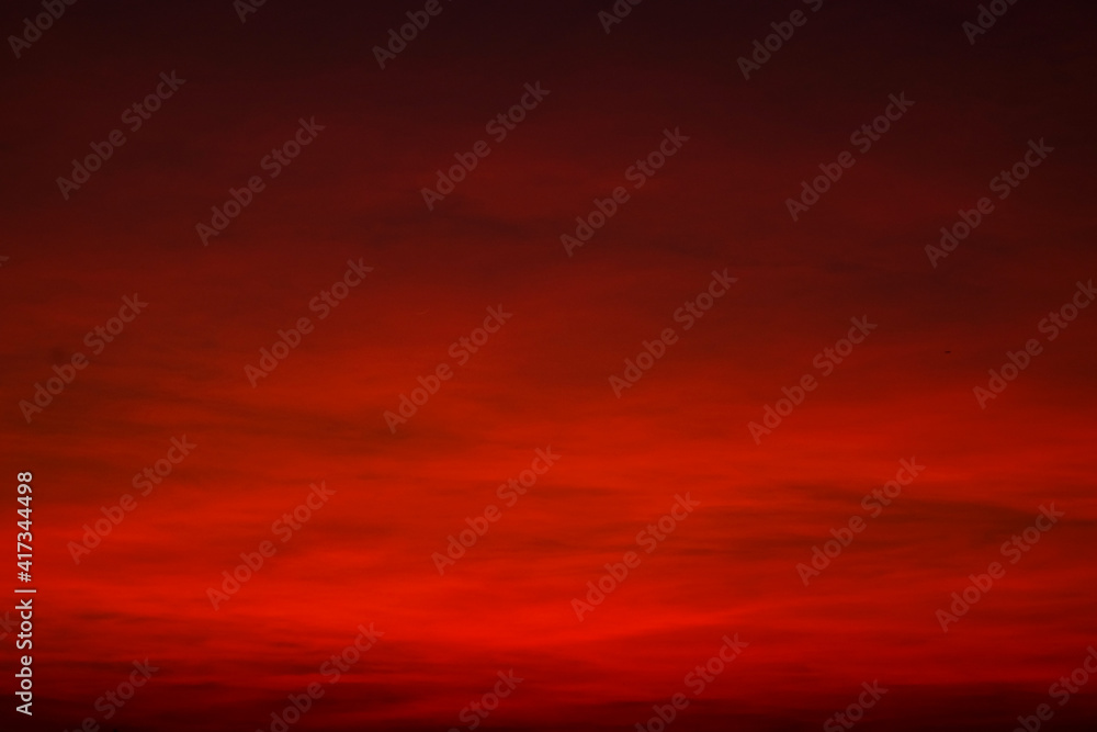 Fototapeta premium red sky at sunset background
