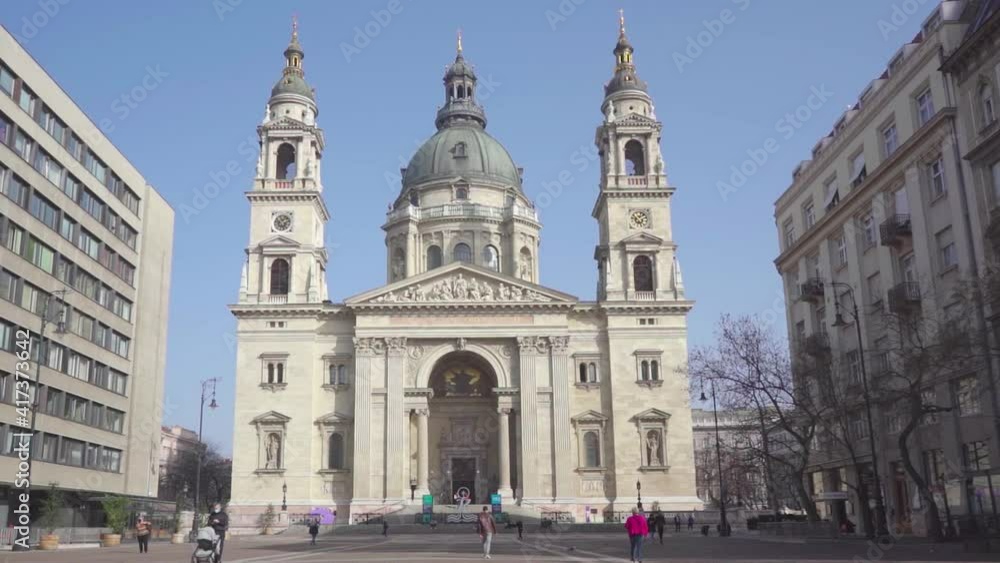 Saint Stephen Basilica with people and pigeons in Budapest, Hungary, slow motion Saint Stephen Basilica with people and pigeons in Budapest, Hungary, slow motion