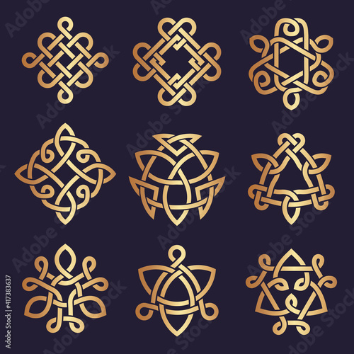 Celtic knots. Stylized triangle symbols ancient irish tattoo geometrical patterns recent vector celtic illustration. Traditional pattern geometric, tattoo triangle irish