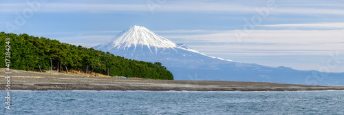 Canvastavla Mount Fuji seen from Miho no Matsubara beach in Shizuoka, Japan
