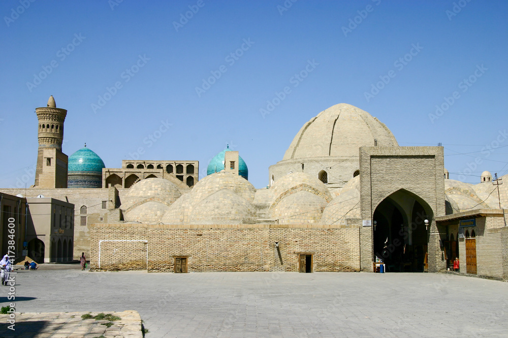 Fototapeta premium Toqi Zargaron Bazaar in Bukhara, Uzbekistan