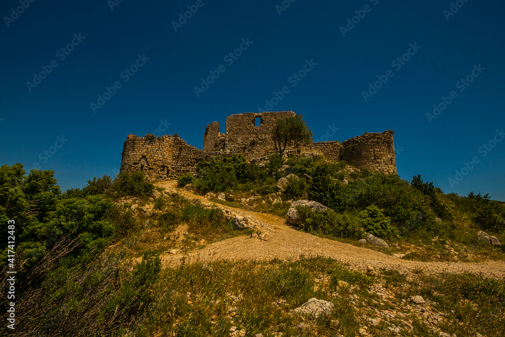 Chateau d'Aguilar
