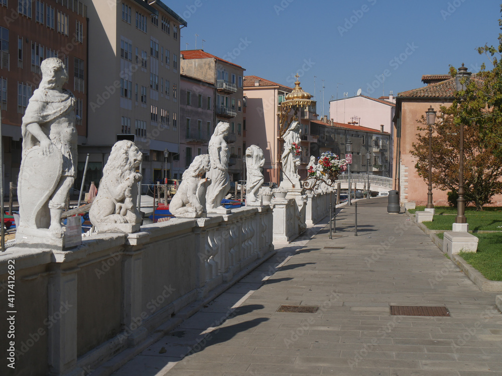 Chioggia, Refugium Peccatorum is an istrian stone balustrade along a