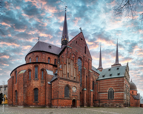 Roskilde Cathedral Sunset Stitch photo
