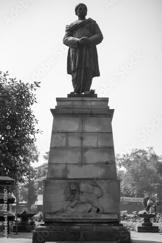 monument to Rajaram Mohan Roy photo