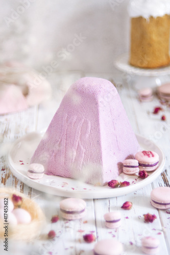 Obraz na plátne Traditional orthodox cottage cheese dessert paskha