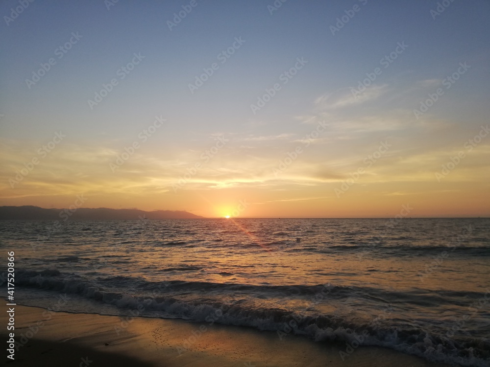 Fototapeta premium sunset on the beach
