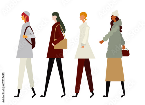 歩行者　若い女性　冬服　ファッション
