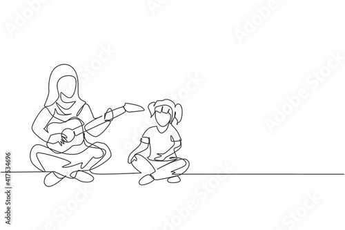 One continuous line drawing of young Arabian mom teach daughter playing guitar and singing at home. Happy Islamic muslim parenting family concept. Dynamic single line draw design vector illustration