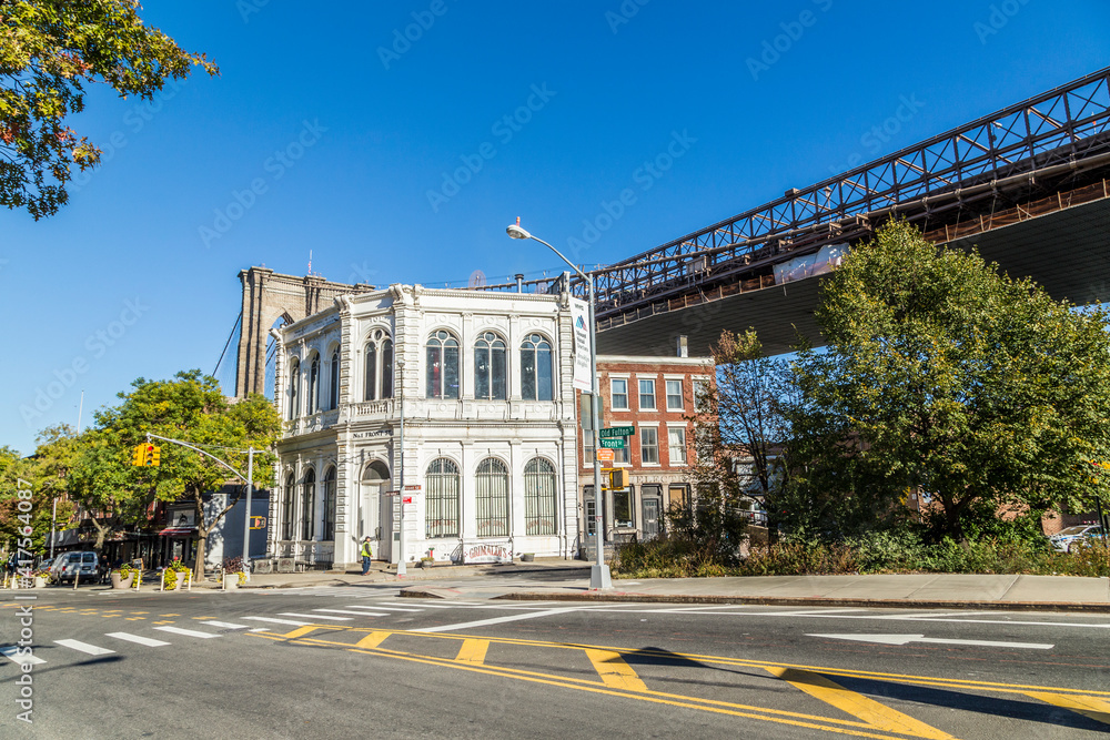 brooklyn bridge with old historic house in Brooklyn