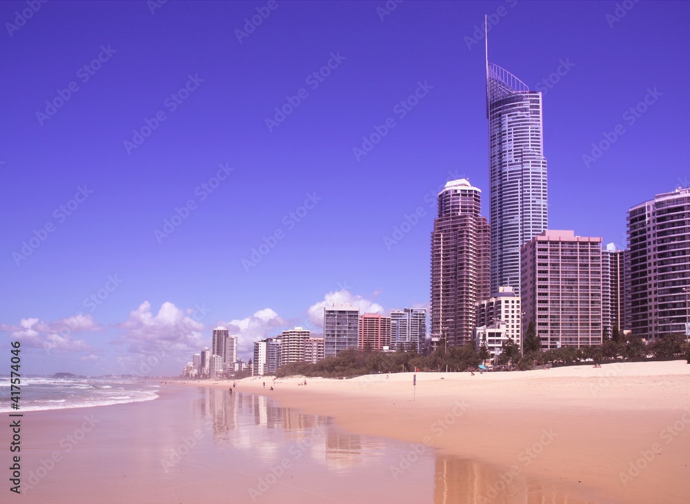 Fotka „Gold Coast city, Australia. Surfers Paradise in Gold Coast. City