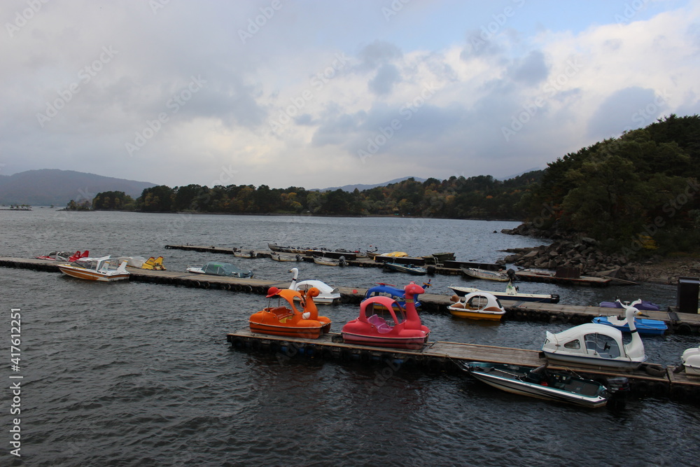 Fototapeta premium 福島県の裏磐梯の檜原湖