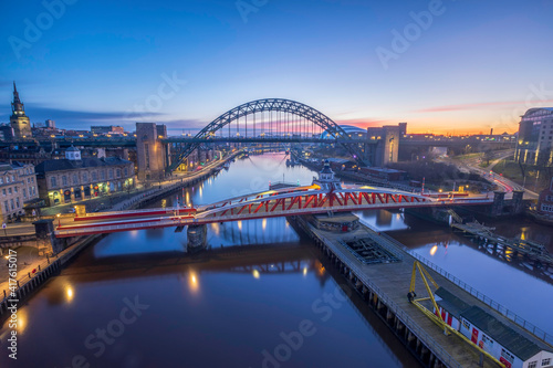 Newcastle dawn © Zhou