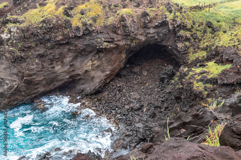 Obraz premium Grotte marine à l'île de Pâques