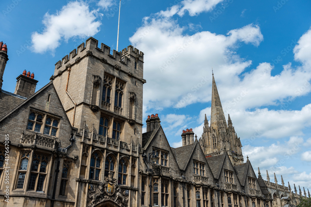 Fototapeta premium old English building