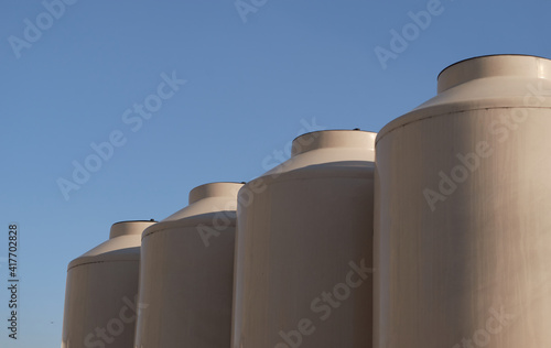 tinaco, water tank rooftop reservoir
