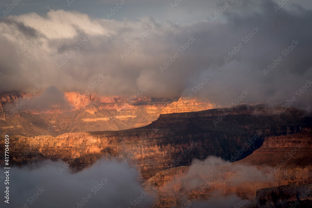 Fototapeta premium USA, Arizona, Grand Canyon National Park. Overview of cloudy canyon.