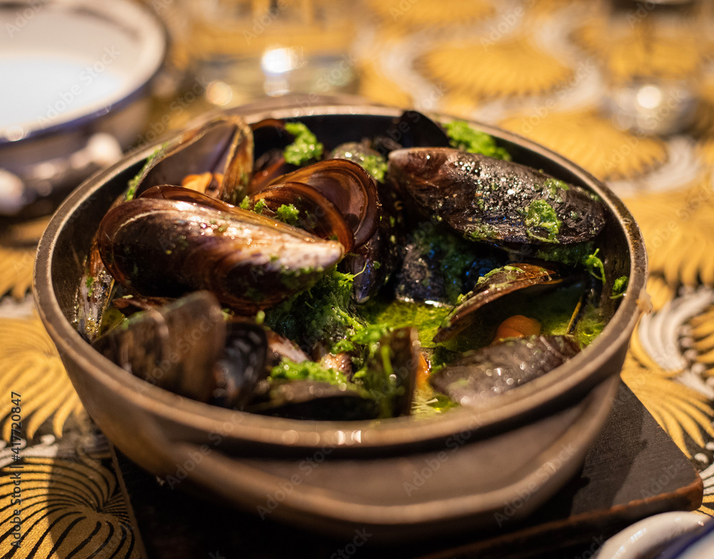 cuisine seafood and soup