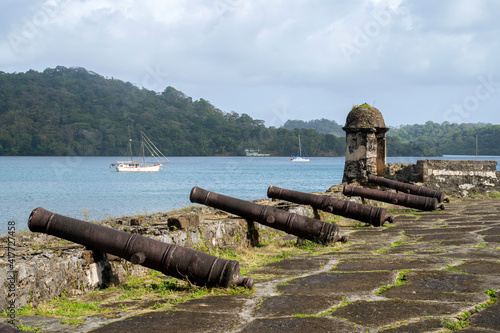 Tableau sur toile Fortifications on the Caribbean Side of Panama, Portobelo, San Lorenzo