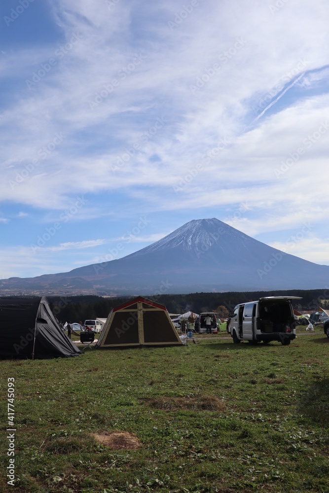 富士山とキャンプ場