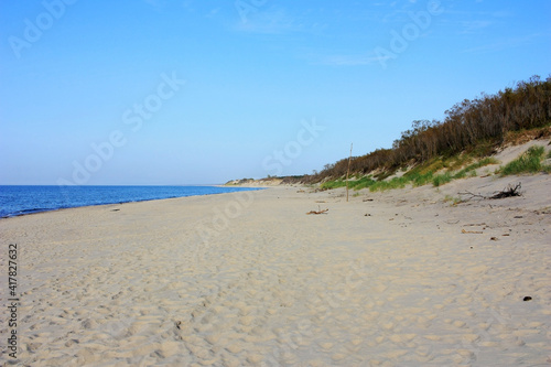 Fototapeta Naklejka Na Ścianę i Meble -  Sandy shore of the Baltic Sea