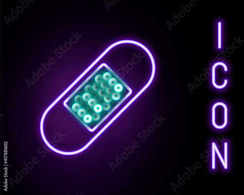 Glowing neon line Bandage plaster icon isolated on black background. Medical plaster, adhesive bandage, flexible fabric bandage. Colorful outline concept. Vector.