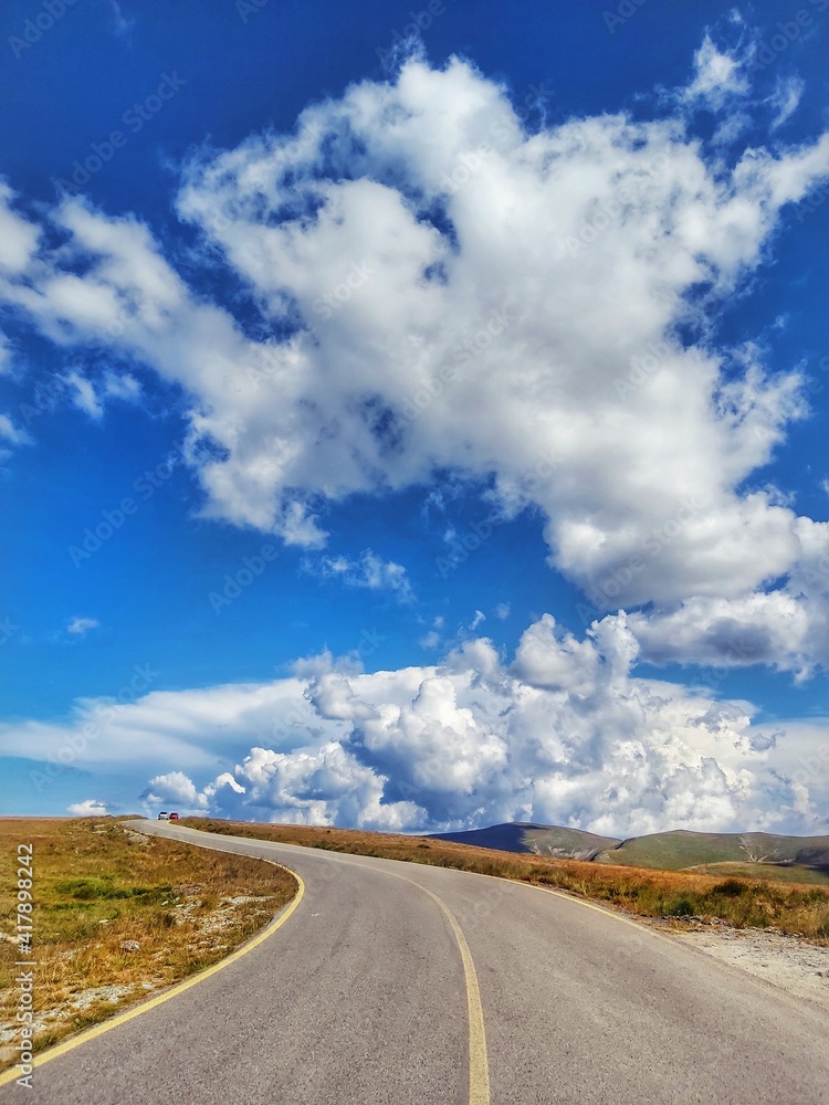 the road to the sky Transalpina, Romania