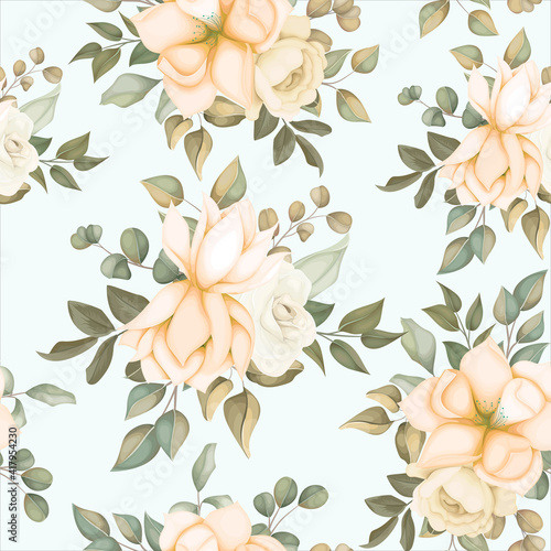 Modern floral seamless pattern with soft flowers © mariadeta