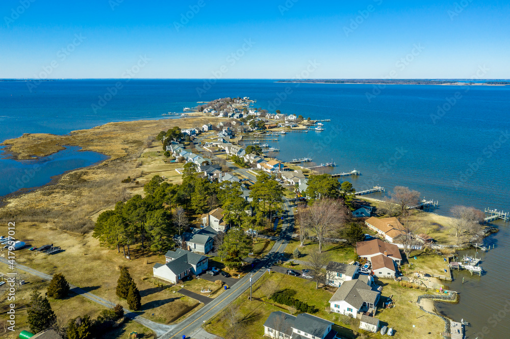 Aerial view of Kent Narrows peninsula inlet on Chesapeake in ...