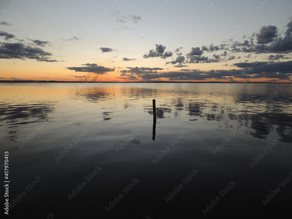 Fototapeta premium sunset on the lake