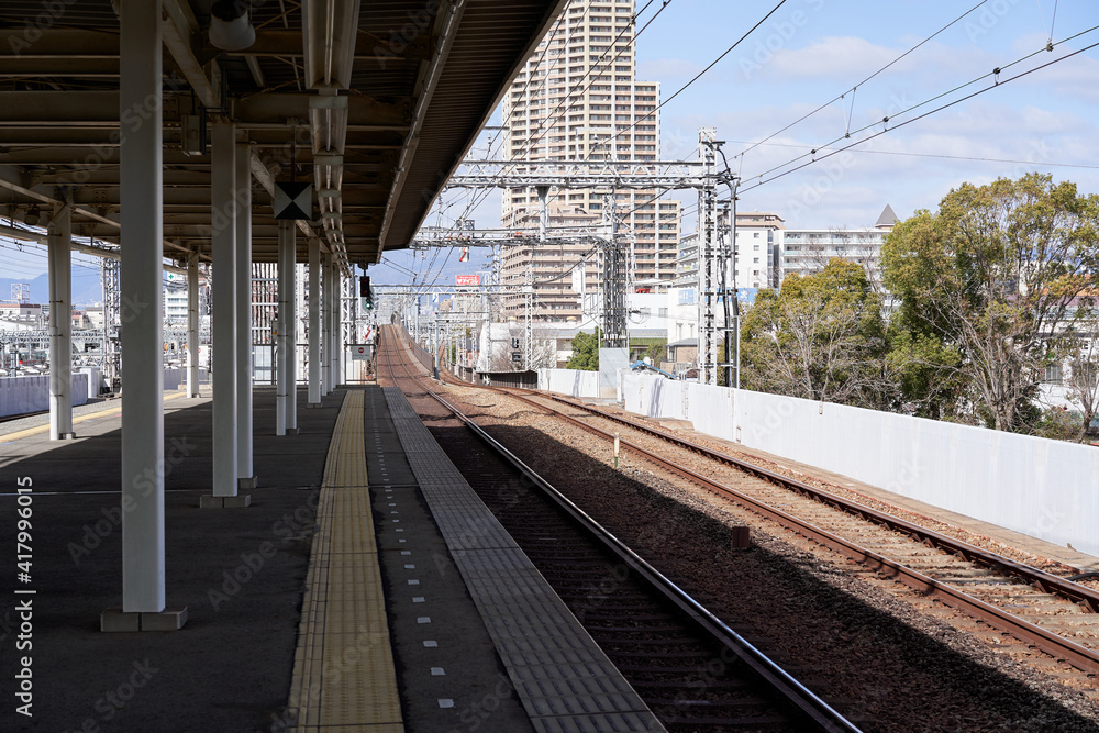 駅のホーム 駅のホーム