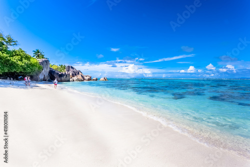 Fototapeta Naklejka Na Ścianę i Meble -  Plage paradisiaque d’Anse Source d’argent, la Digue, Seychelles 