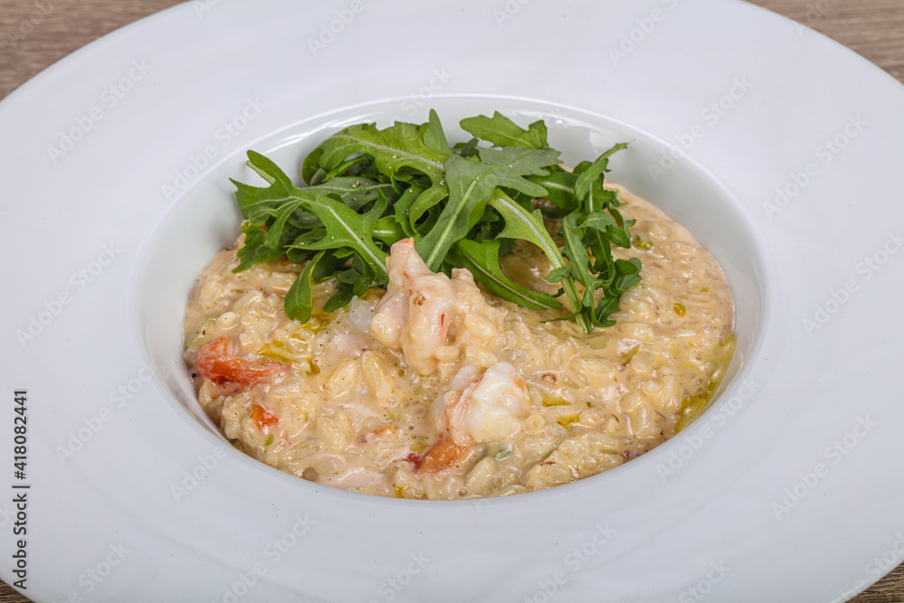 Italian risotto with prawn and rucola