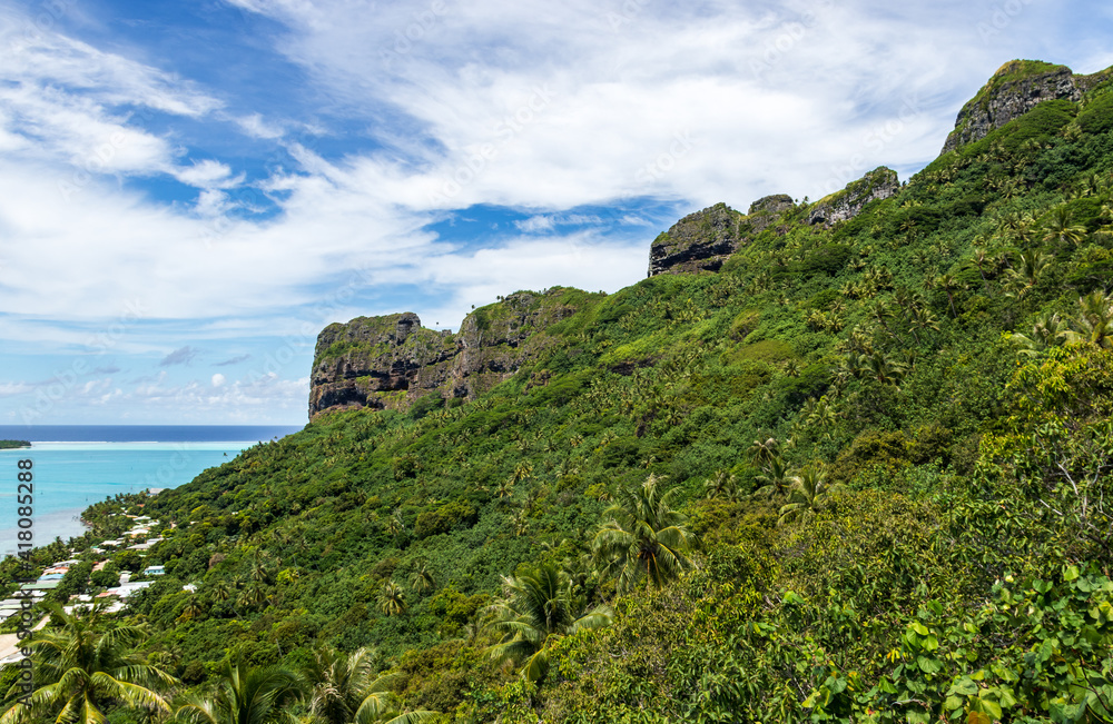Montagne à Maupiti, Polynésie française