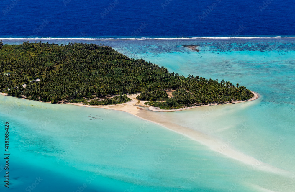 Lagon vue du ciel à Maupiti, Polynésie française Lagon vue du ciel à Maupiti, Polynésie française