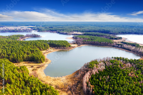 Fototapeta Naklejka Na Ścianę i Meble -  wiosna na Mazurach w północno-wschodniej Polsce
