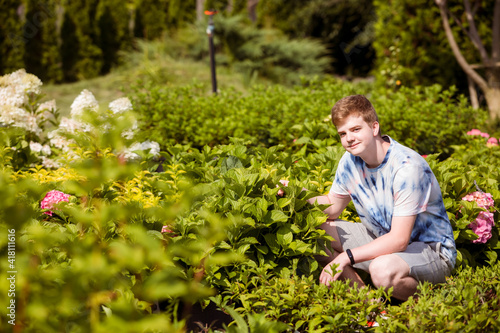Fotografie Summer part-time job for teenager during vacation